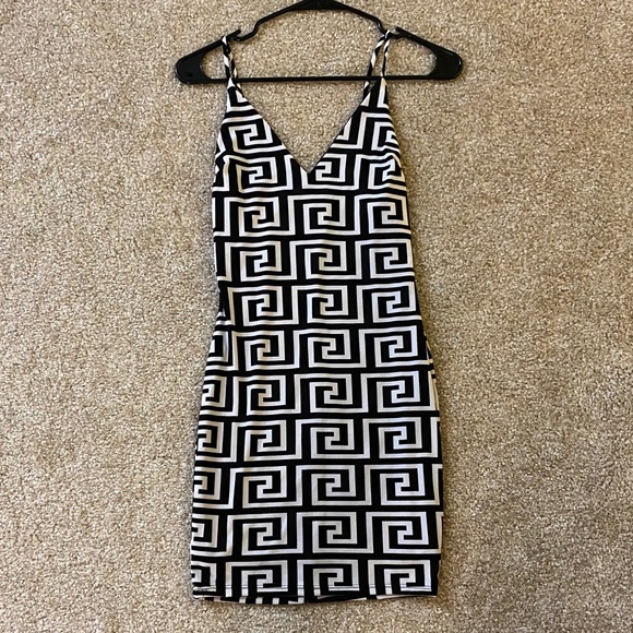 New Fashion Nova Sexy Black And White Mini Dress - Picture 5 of 7